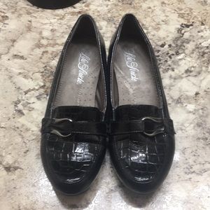 Black Life Stride Loafers sz 7
